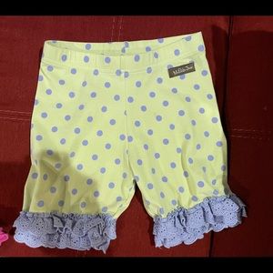 Leapfrog Shorties (RV $32) The Adventure size 8 EUC